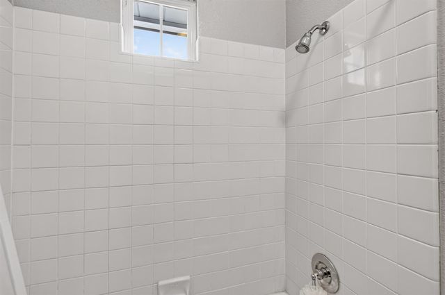 3207 Europa St, Roseville, CA 95661