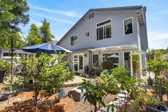 3207 Europa St, Roseville, CA 95661