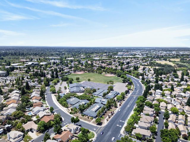 3207 Europa St, Roseville, CA 95661