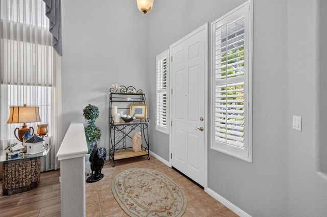 3207 Europa St, Roseville, CA 95661