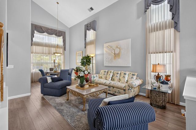3207 Europa St, Roseville, CA 95661
