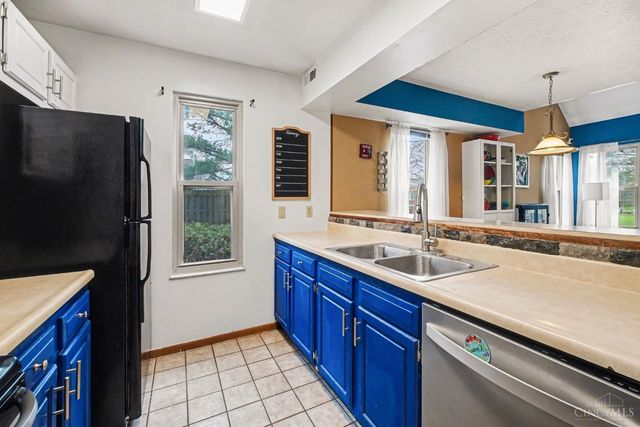 335 Amelia Olive Branch Road, Amelia, OH 45102