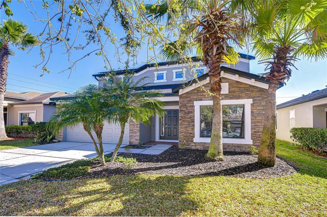 4736 WOODS LANDING LANE, Tampa, FL 33619