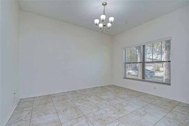 4736 WOODS LANDING LANE, Tampa, FL 33619