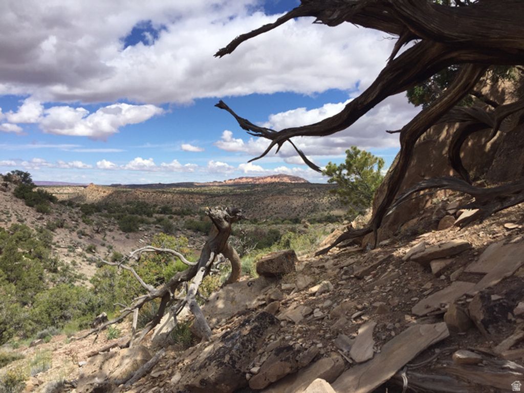 Image 15 of property listing at 27 W Kane Canyon Dr Unit 20, Moab, UT 84532