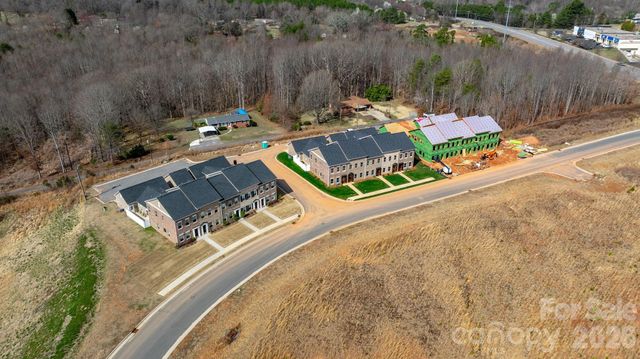 2119 - 2111 24th Street Lane SE, Hickory, NC 28602