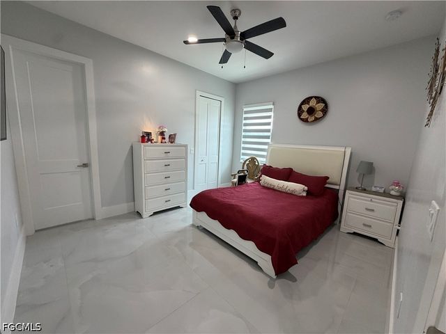 910 VENICE AVE N, Lehigh Acres, FL 33971