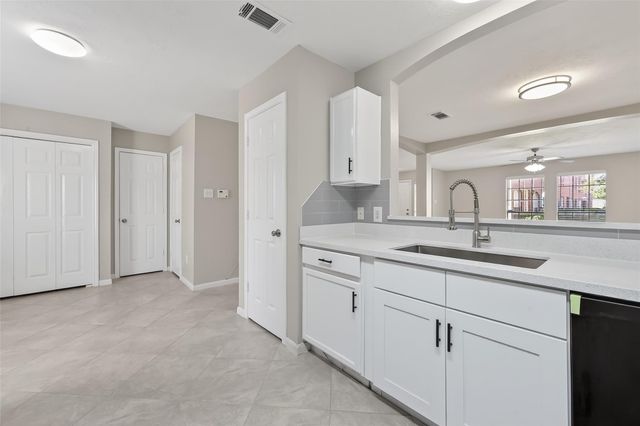 11735 Alief Clodine Road 36, Houston, TX 77072