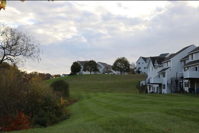 100 Merrimack Ave 125, Dracut, MA 01826