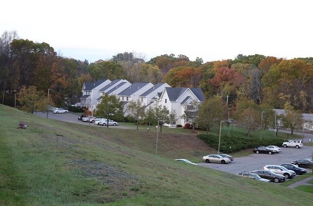 100 Merrimack Ave 125, Dracut, MA 01826