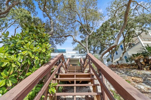 708 Harbor Boulevard, Destin, FL 32541