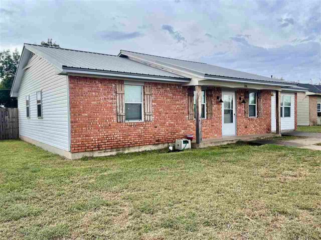 604 Briarwood Ln, Frederick, OK 73542