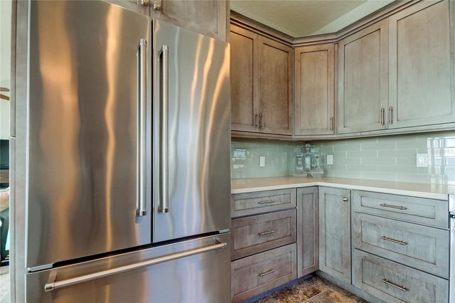 1401 GULF BOULEVARD 205, Clearwater Beach, FL 33767