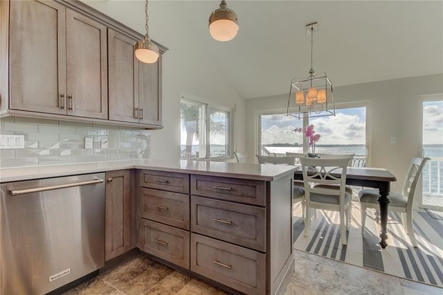 1401 GULF BOULEVARD 205, Clearwater Beach, FL 33767