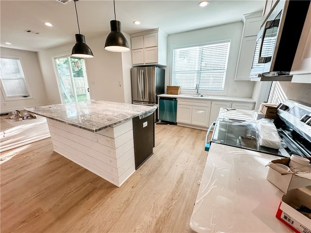 1307 Bayou Woods Drive, College Station, TX 77840