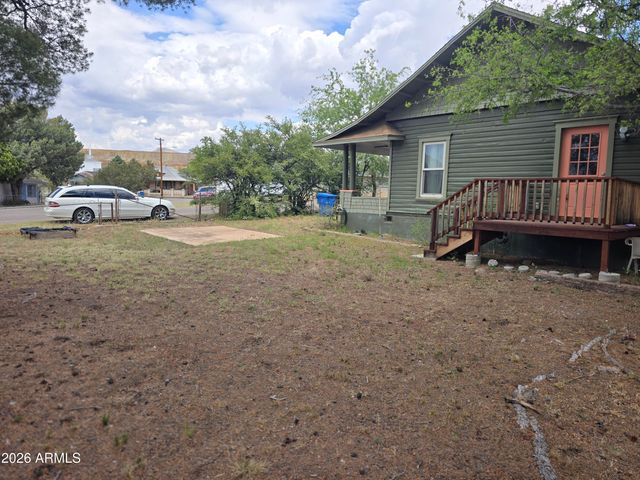 112 CLAWSON Street, Bisbee, AZ 85603