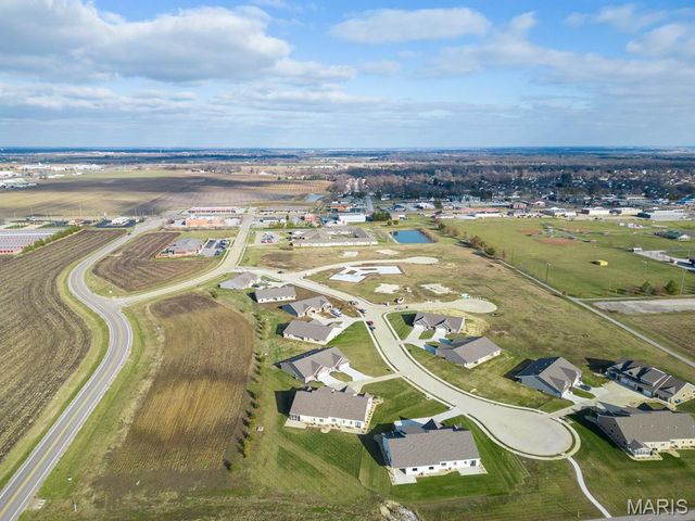 21 Sonata Lane, Troy, IL 62294