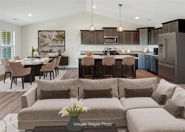 21 Sonata Lane, Troy, IL 62294