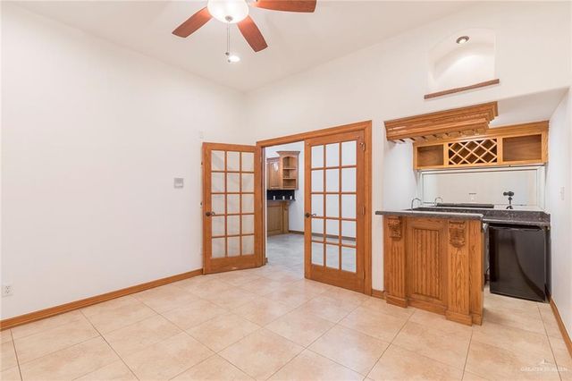 905 E Brady E, Pharr, TX 78577