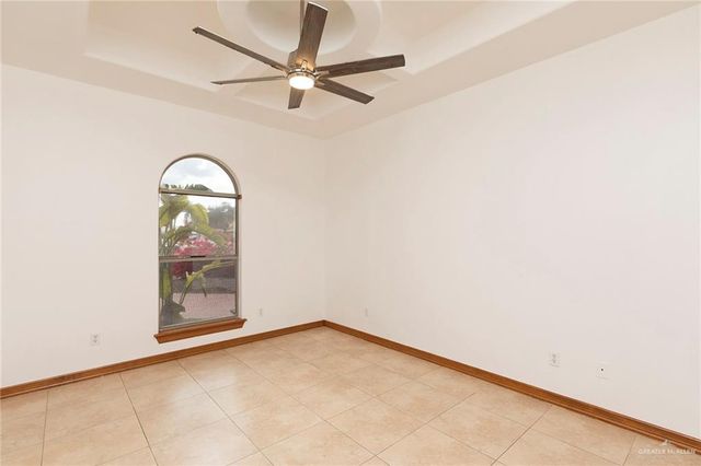 905 E Brady E, Pharr, TX 78577