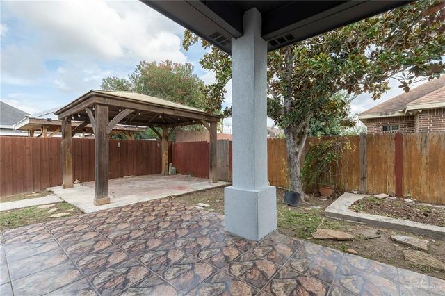 905 E Brady E, Pharr, TX 78577