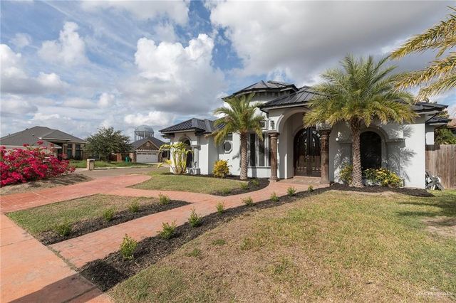 905 E Brady E, Pharr, TX 78577