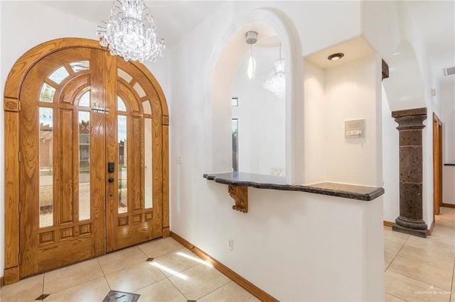 905 E Brady E, Pharr, TX 78577