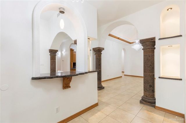 905 E Brady E, Pharr, TX 78577