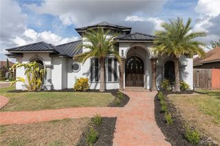 905 E Brady E, Pharr, TX 78577