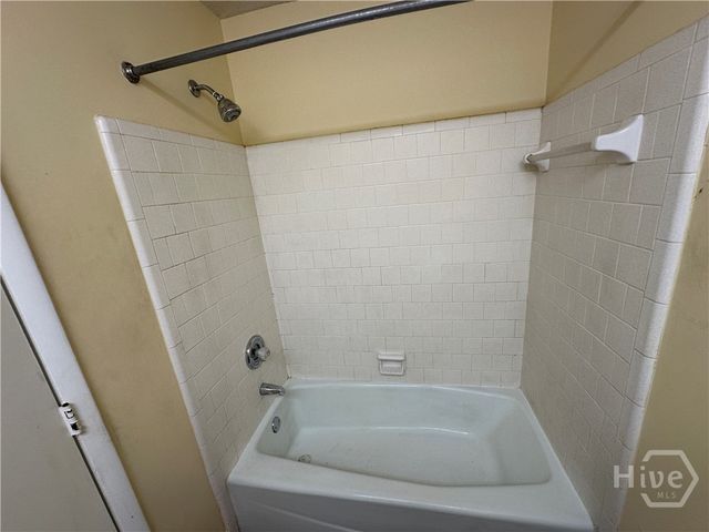 455 Mall Boulevard 56, Savannah, GA 31406