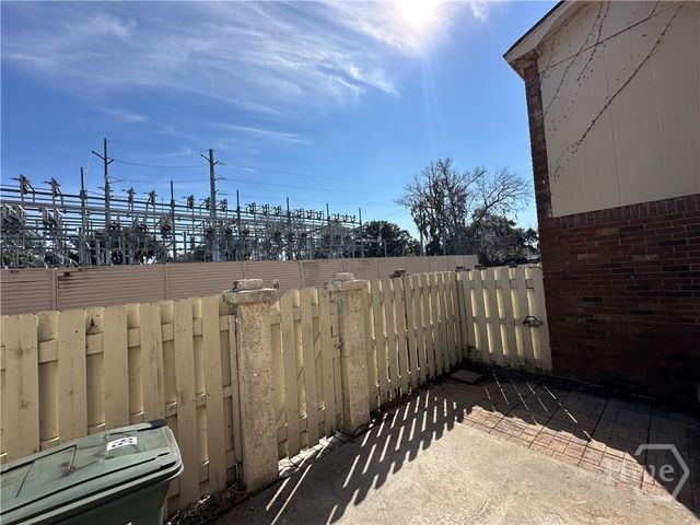 455 Mall Boulevard 56, Savannah, GA 31406