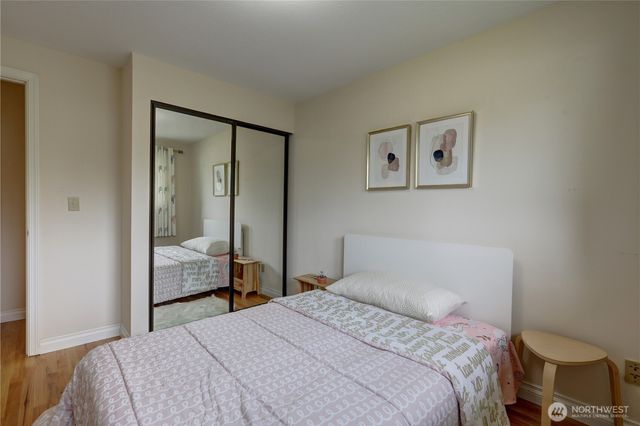 16724 NE 22nd Street, Bellevue, WA 98008