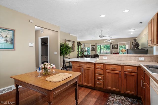 6560 Barton Road, North Olmsted, OH 44070