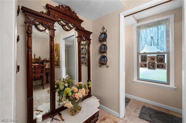 6560 Barton Road, North Olmsted, OH 44070