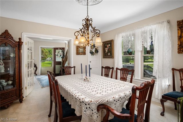6560 Barton Road, North Olmsted, OH 44070