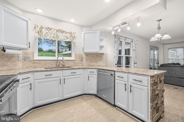 478 DEVON DR, Warrenton, VA 20186