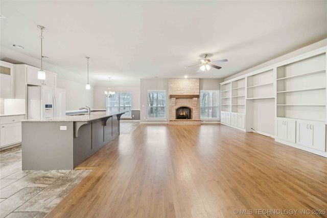 24133 E 145th Street S, Coweta, OK 74429