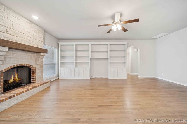 24133 E 145th Street S, Coweta, OK 74429