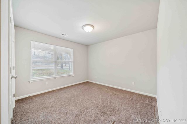 24133 E 145th Street S, Coweta, OK 74429