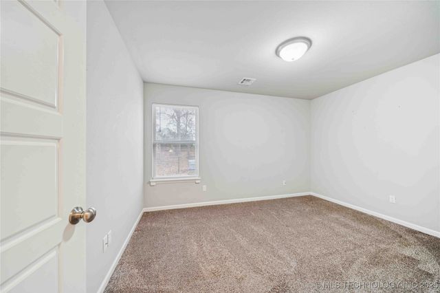 24133 E 145th Street S, Coweta, OK 74429