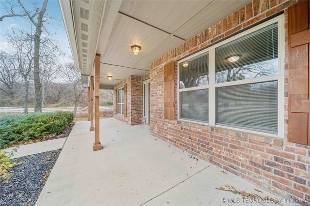 24133 E 145th Street S, Coweta, OK 74429