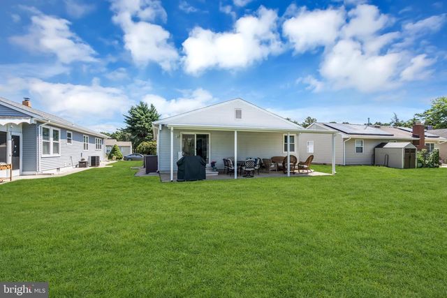 112 DAVENPORT RD, Toms River, NJ 08757