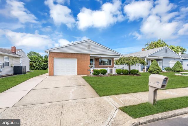 112 DAVENPORT RD, Toms River, NJ 08757
