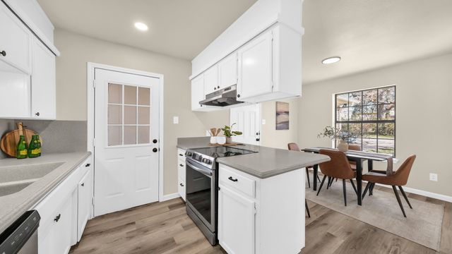 206 Cherry Street, Weatherford, TX 76086