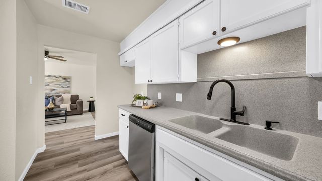 206 Cherry Street, Weatherford, TX 76086