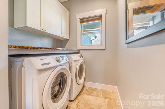 223 Reilly Drive, Leicester, NC 28748