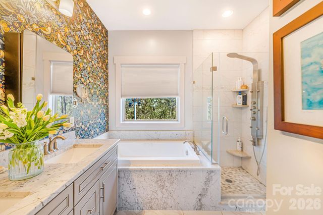 223 Reilly Drive, Leicester, NC 28748