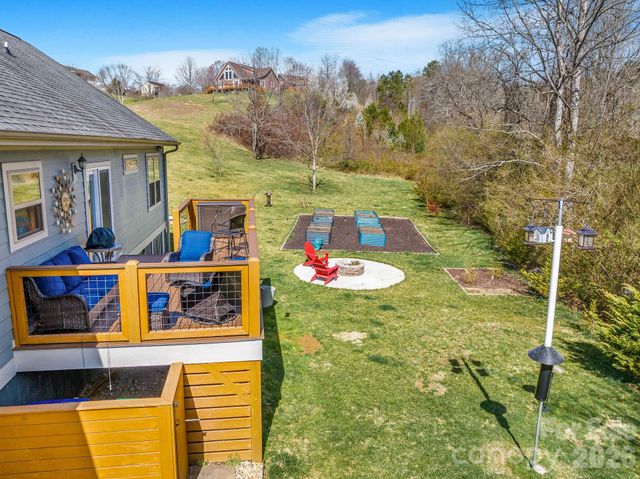 223 Reilly Drive, Leicester, NC 28748