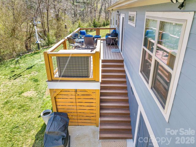 223 Reilly Drive, Leicester, NC 28748