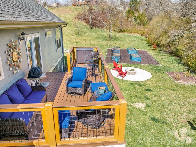 223 Reilly Drive, Leicester, NC 28748